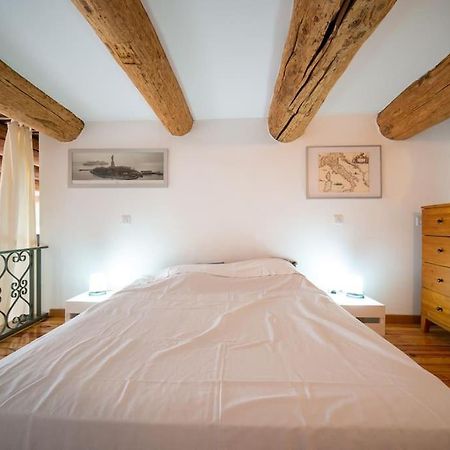 Air-Conditioned Loft In The Heart Of The Old Port Marseille Eksteriør bilde